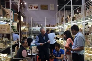 魯藝公司每年兩次參加廣交會(huì)